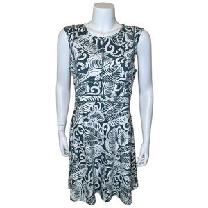Title Nine Floral Dream Dress L Sleeveless Fit & Flare Sage Green White